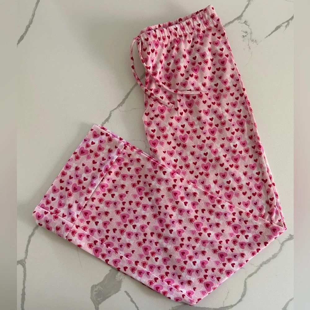 🦋 5/$25 - Old Navy Pajama Pants - Vintage Heart Print - Size 12 (Girls)